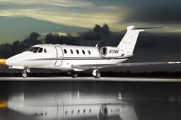 Learjet 45 N1925B