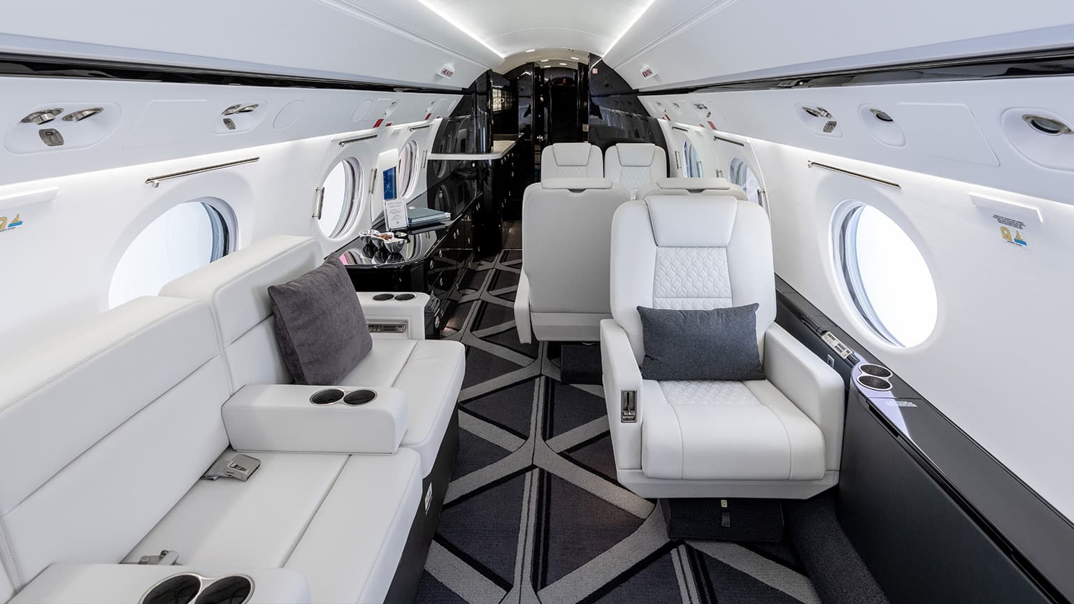 Gulfstream IV-SP N192JE
