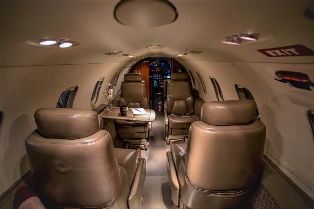 Learjet 31A N1932K