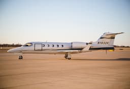 Learjet 31A N1932K