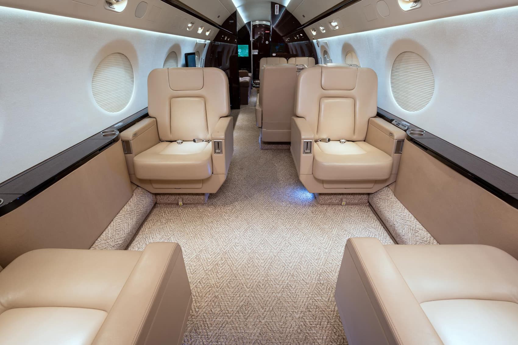 Gulfstream G550 N1969C