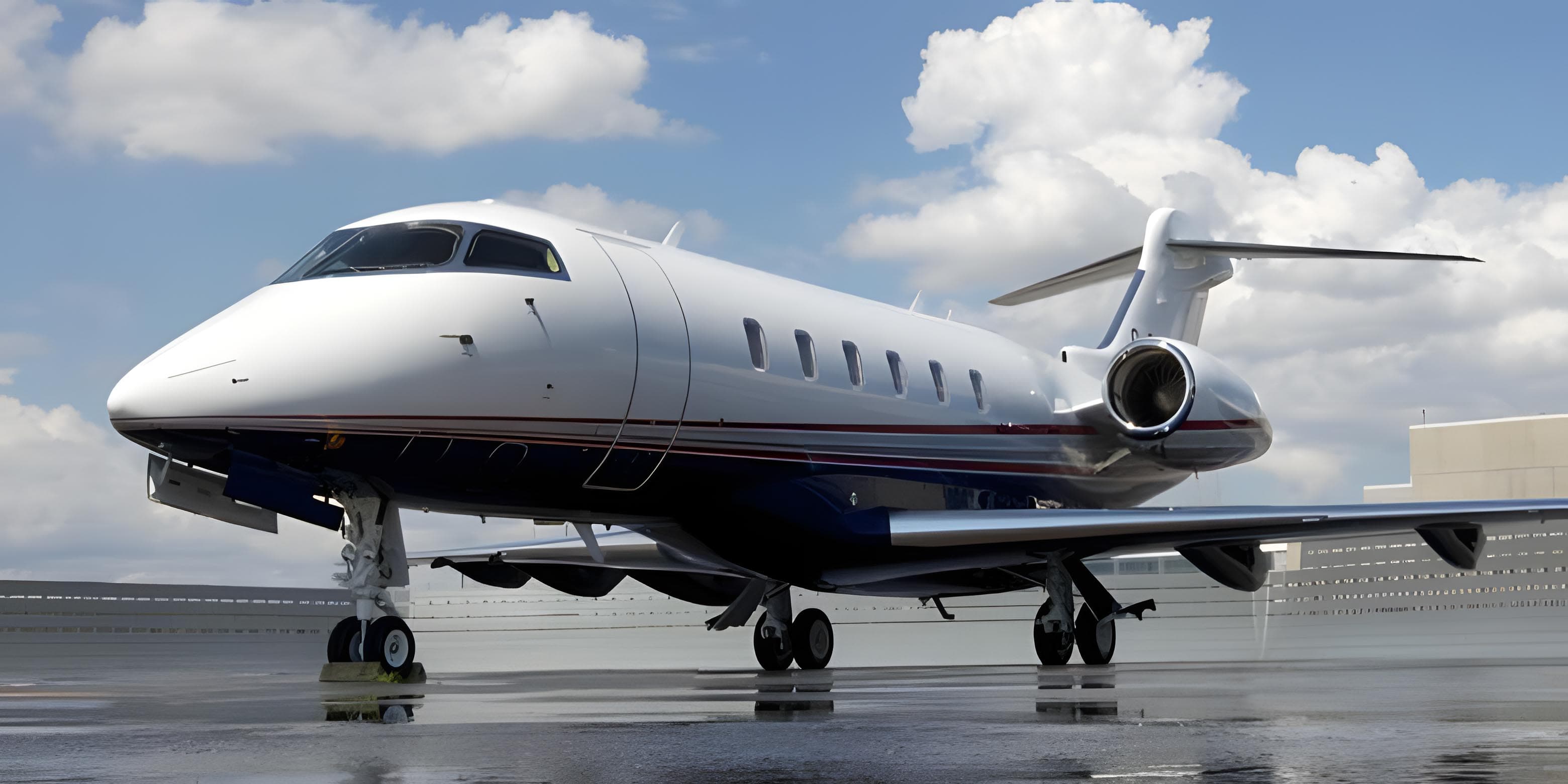 Challenger 300 N1CA