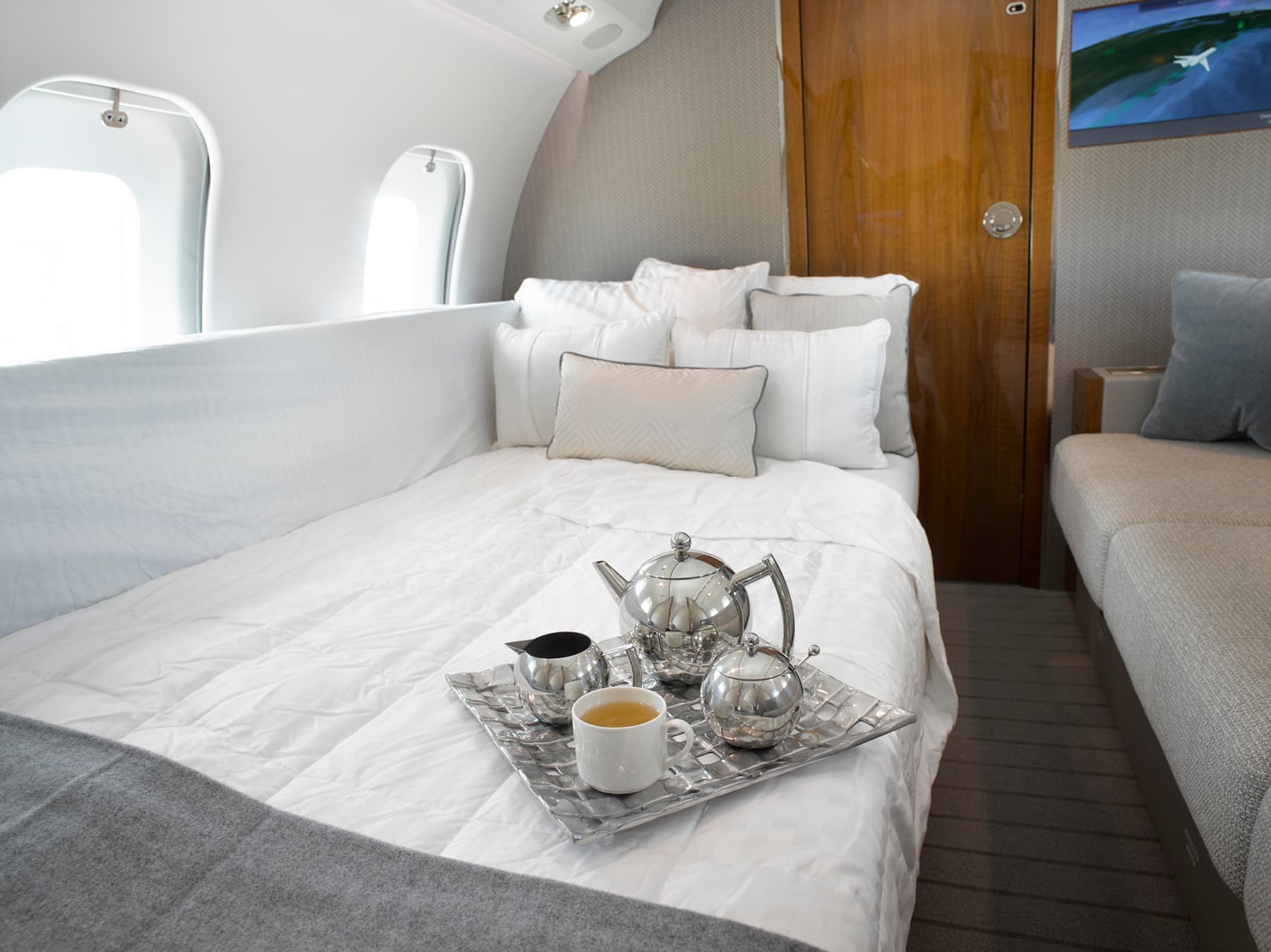 Global 6000 N1WW