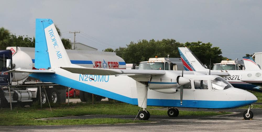 Britten Norman Islander BN-2A-27 N200MU