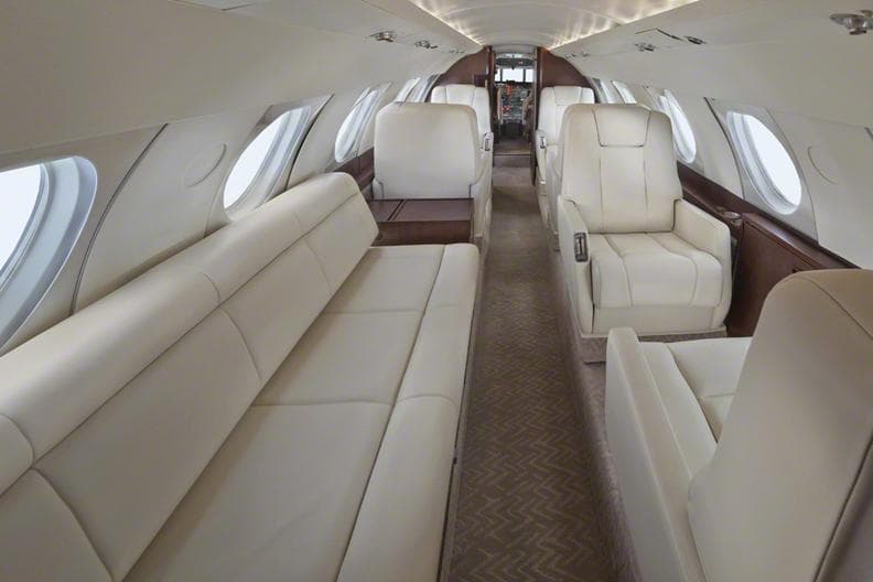 Falcon 20 N200WK