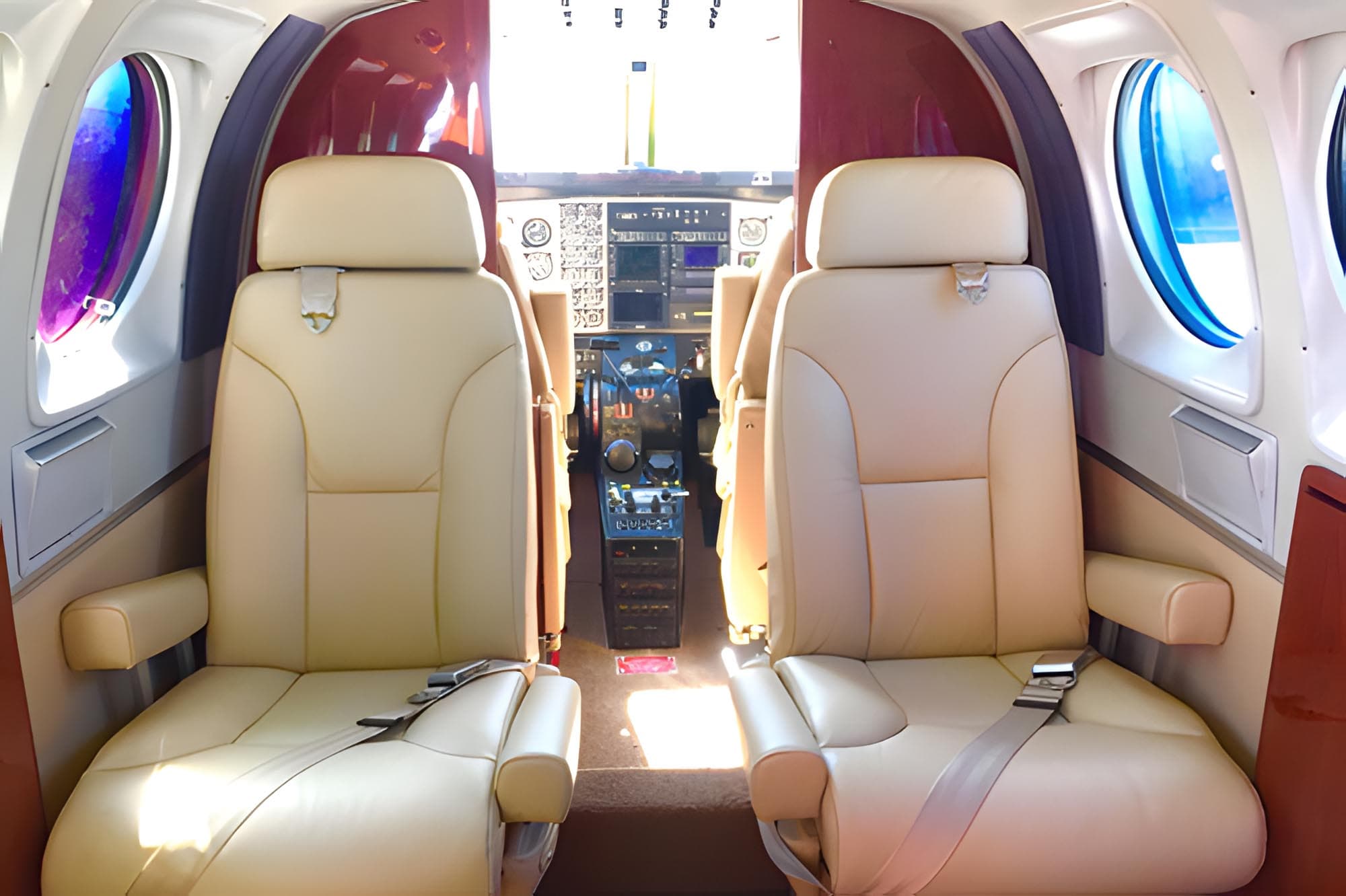 Beechcraft King Air C90 N205MS