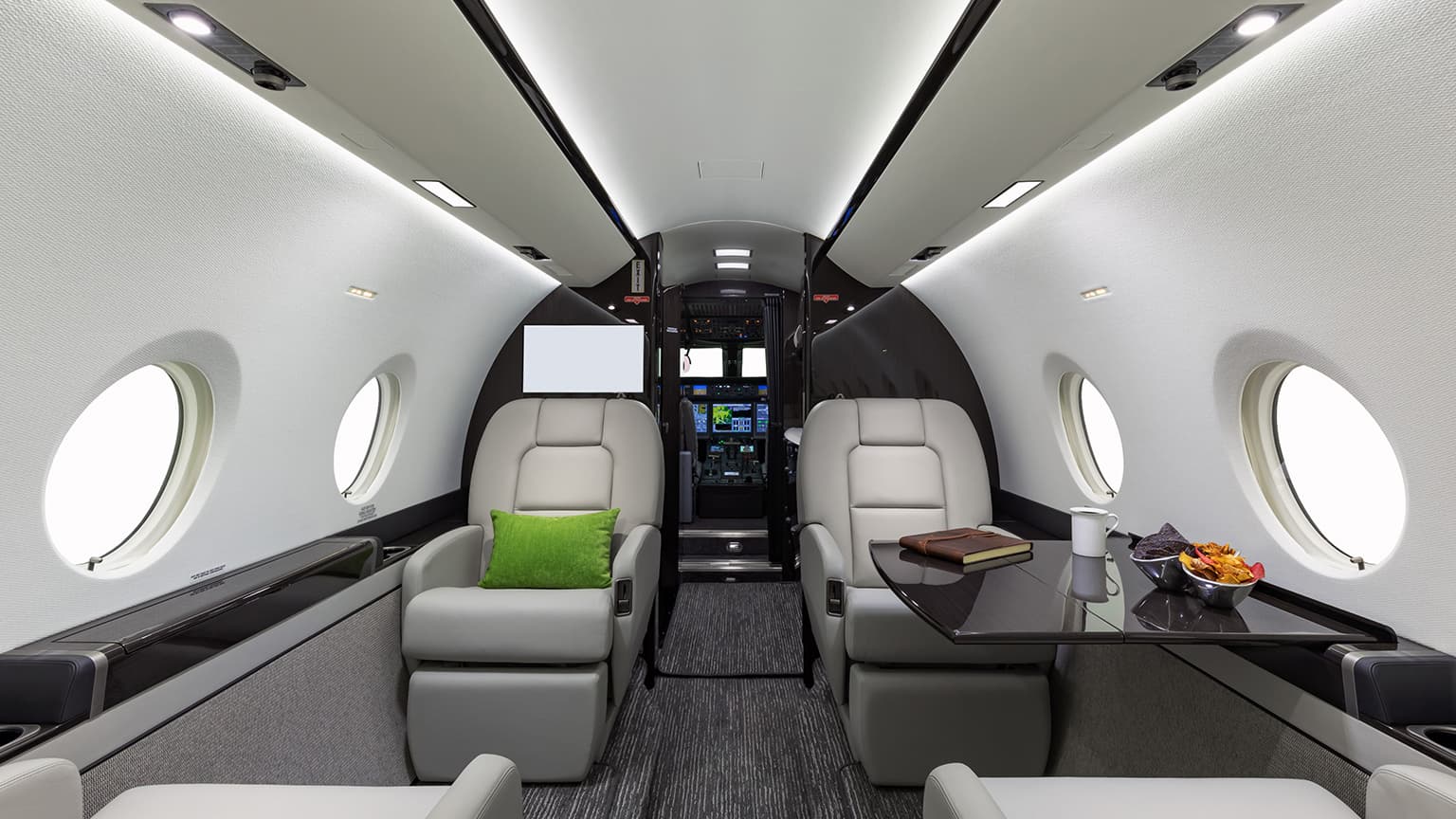 Gulfstream G280 N206FS