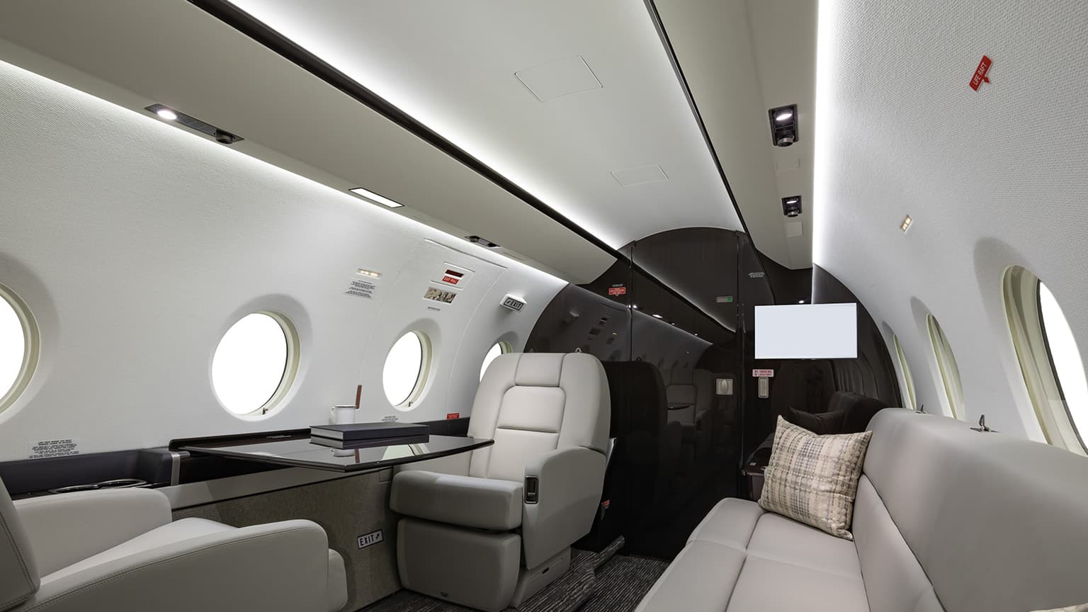 Gulfstream G280 N206FS