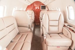 Learjet 60 N208BH