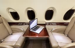 Hawker 750 N209HP
