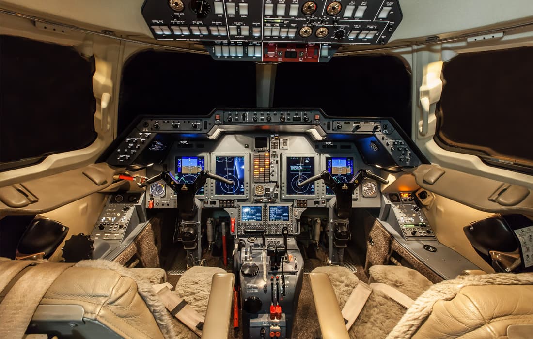 Hawker 750 N209HP