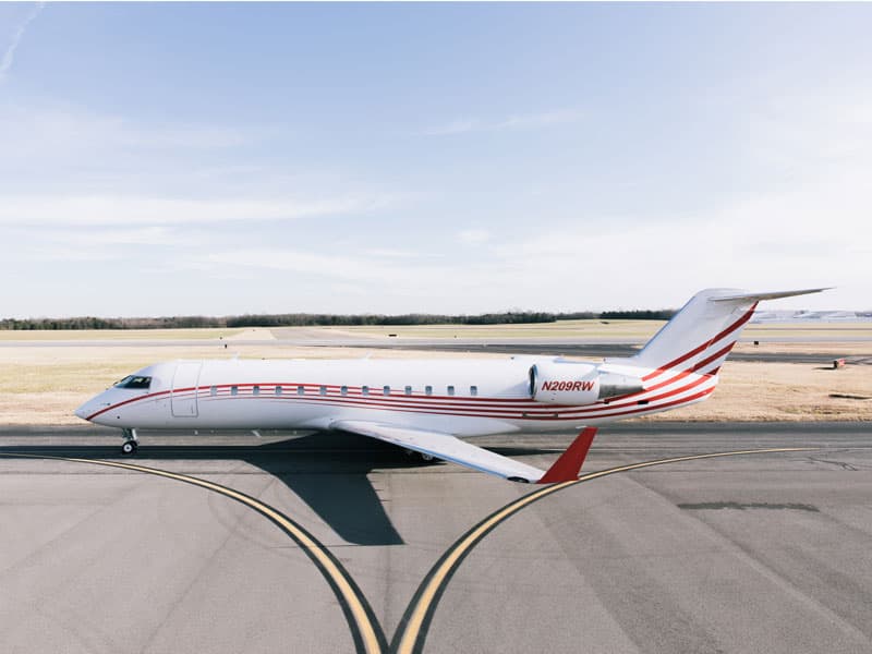 CRJ-200 N209RW