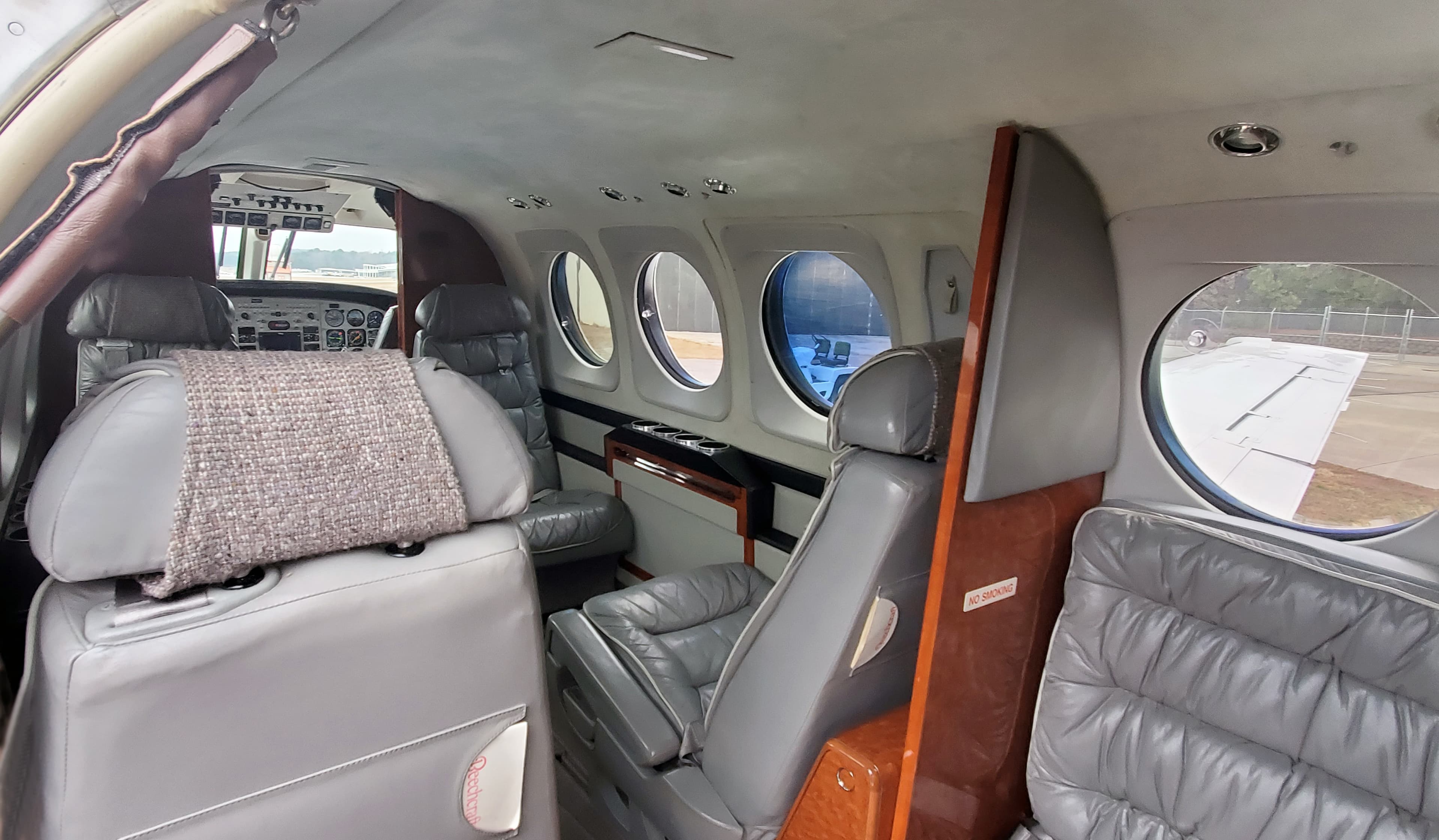 Beechcraft King Air C90A N20FD