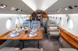 Falcon 2000EX N20YC