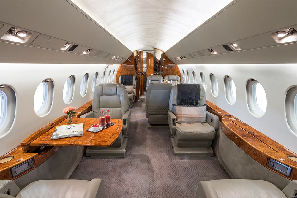 Falcon 2000EX N20YC