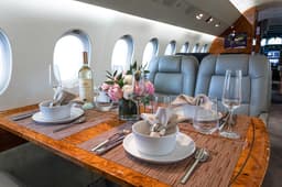 Falcon 2000EX N20YC