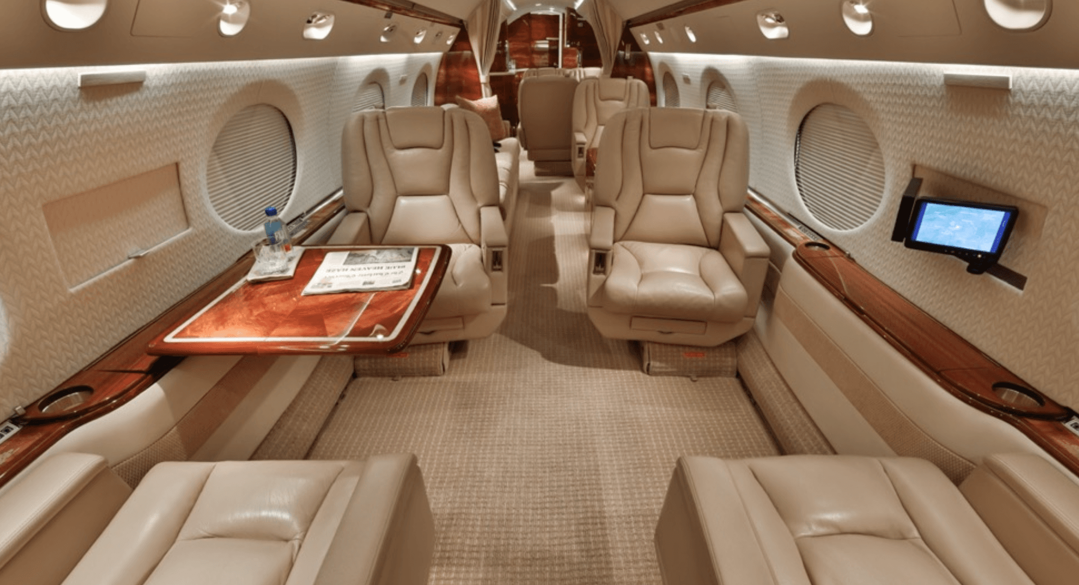 Gulfstream V N211DR