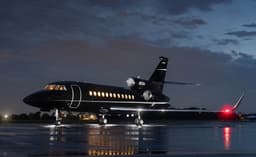 Falcon 900EX N212U