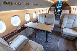 Falcon 2000EX N215FH