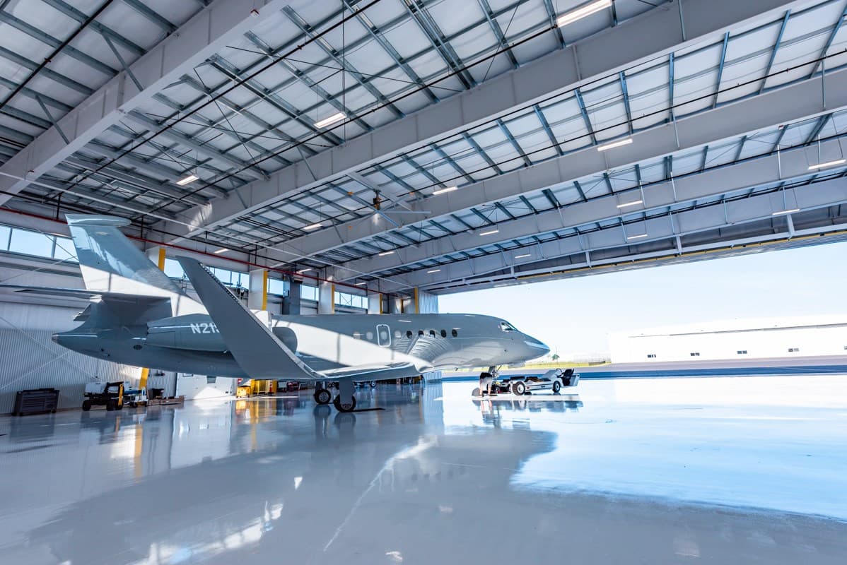 Falcon 2000EX N215FH