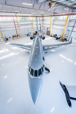 Falcon 2000EX N215FH