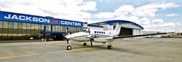 Beechcraft King Air 200 N217LG