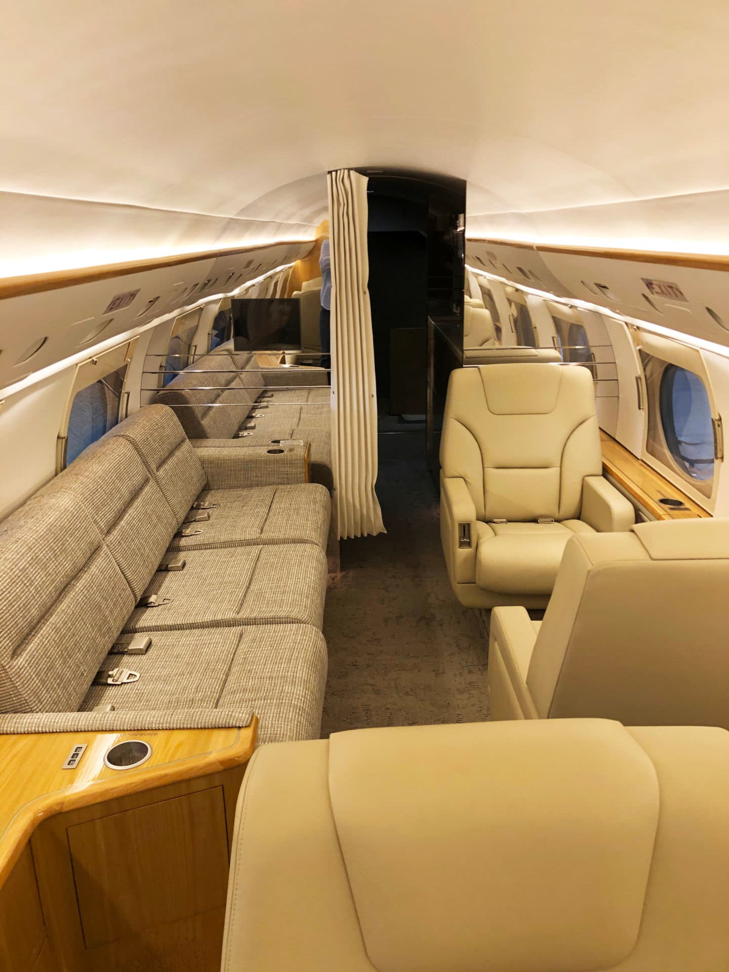 Gulfstream IV N218KD