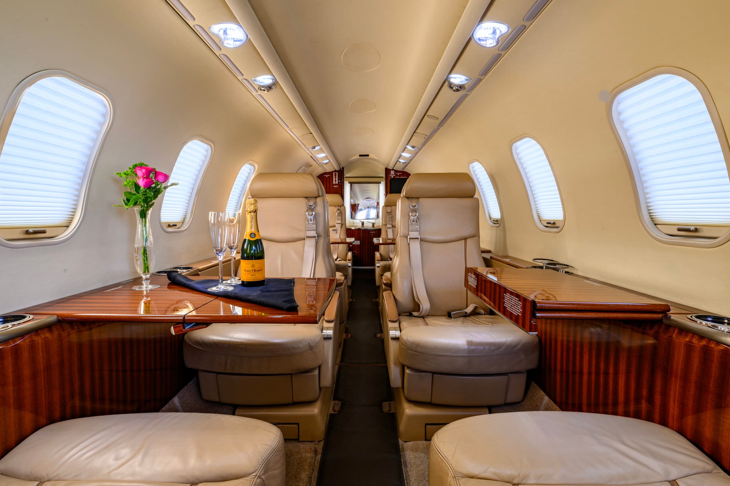 Learjet 45XR N219JL