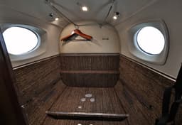 Beechcraft King Air 200 N220TT
