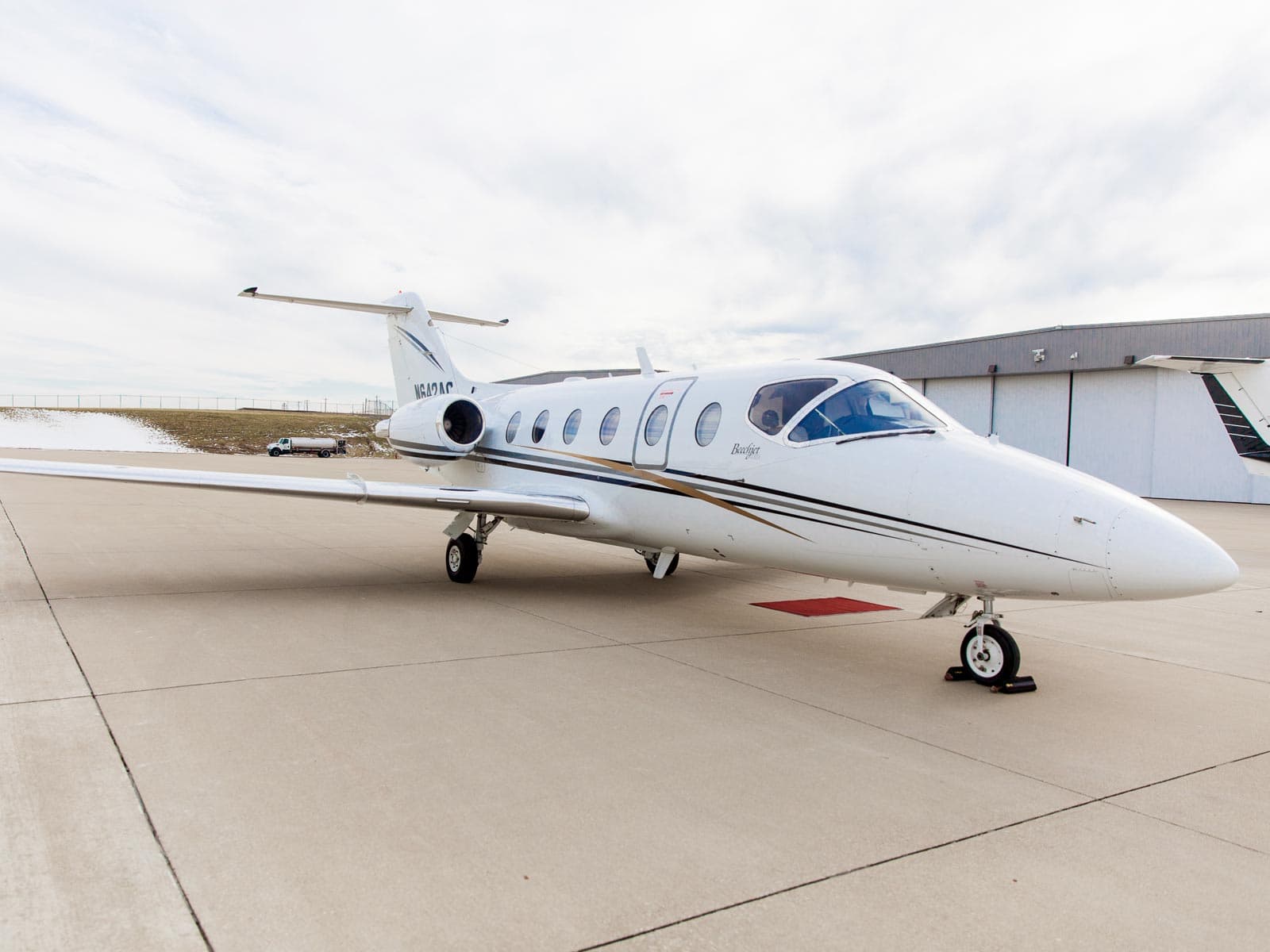 Beechjet 400A N228SB