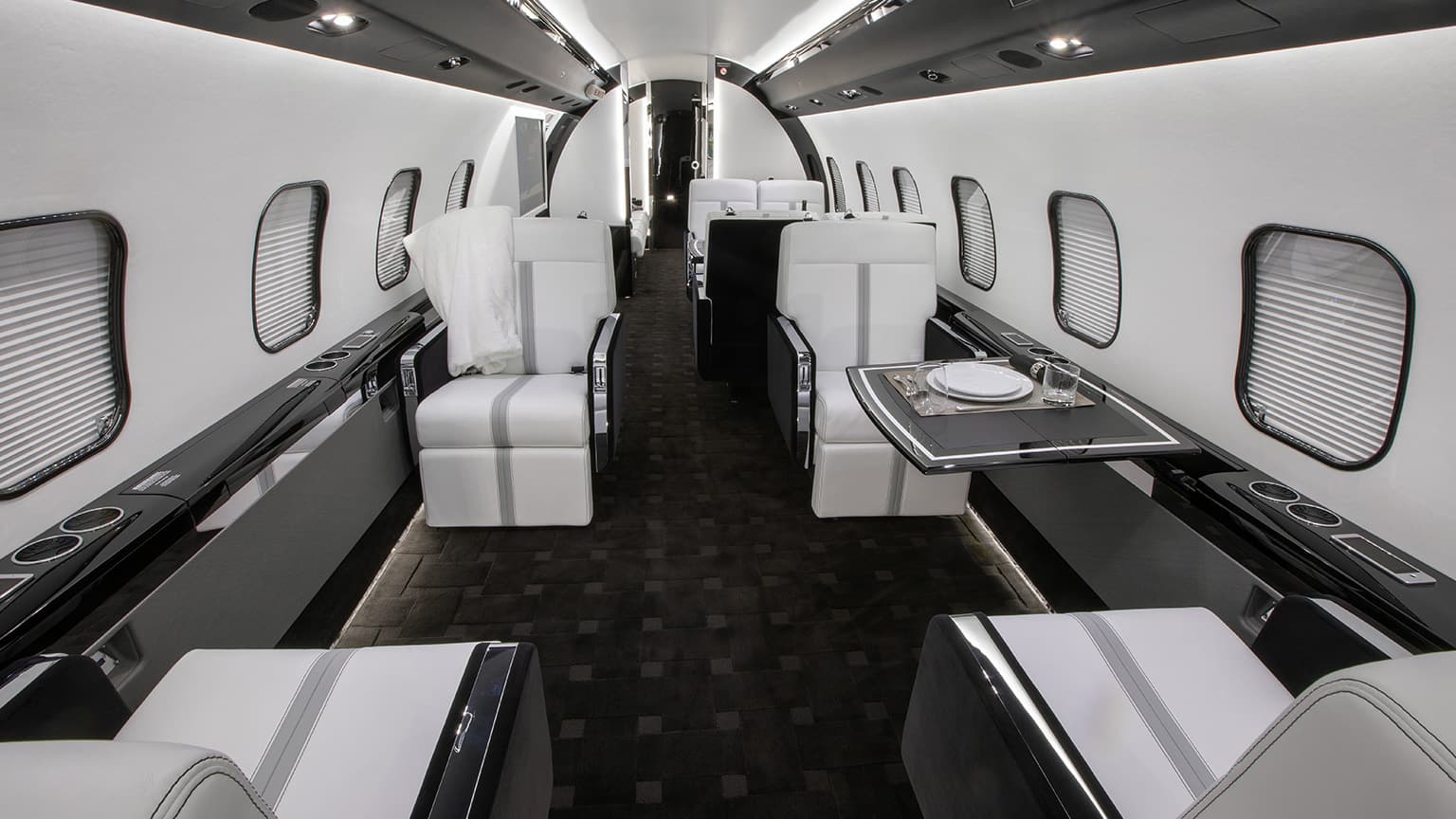 Global Express N228SS