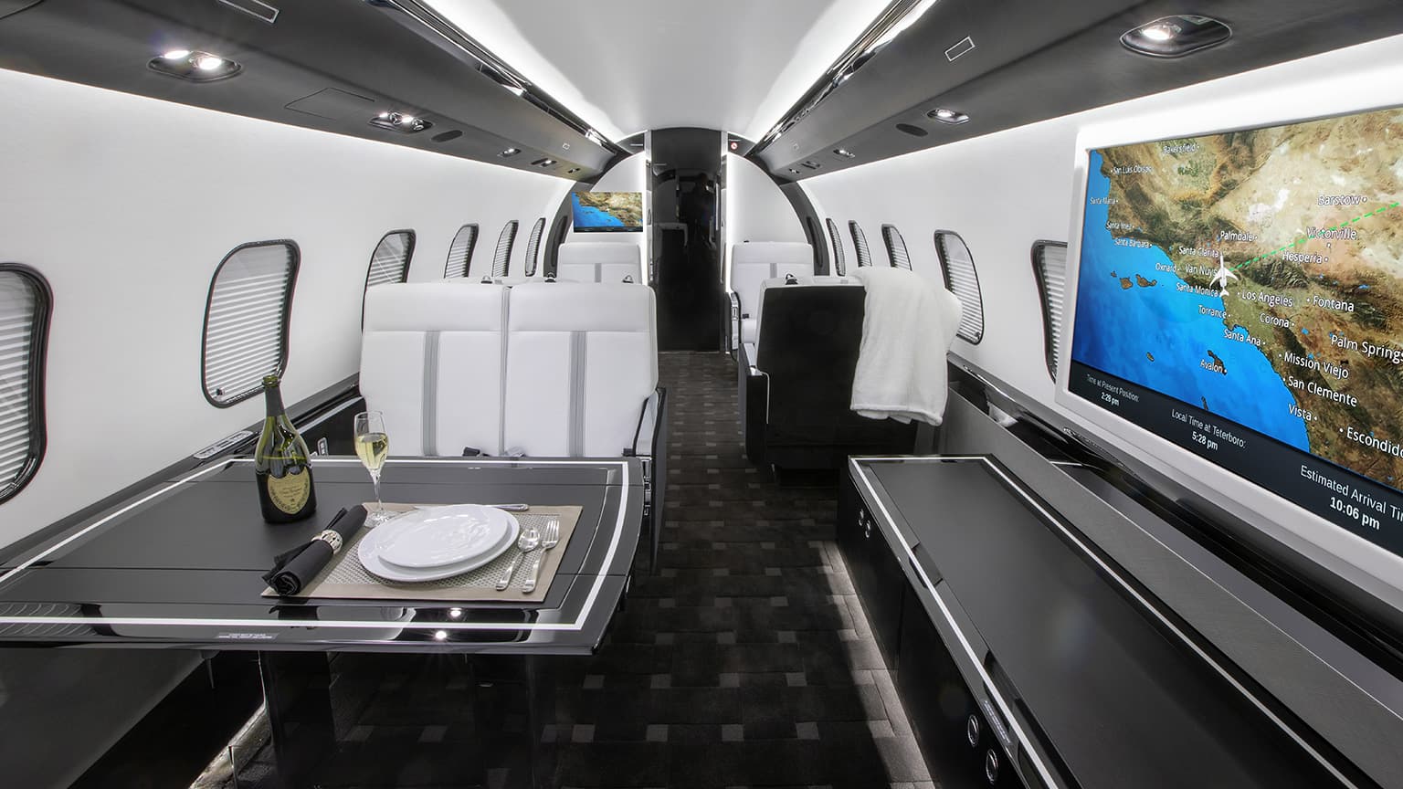 Global Express N228SS