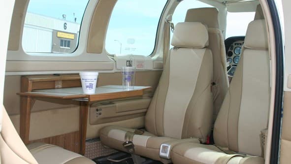 Beechcraft 58 Baron N2333B