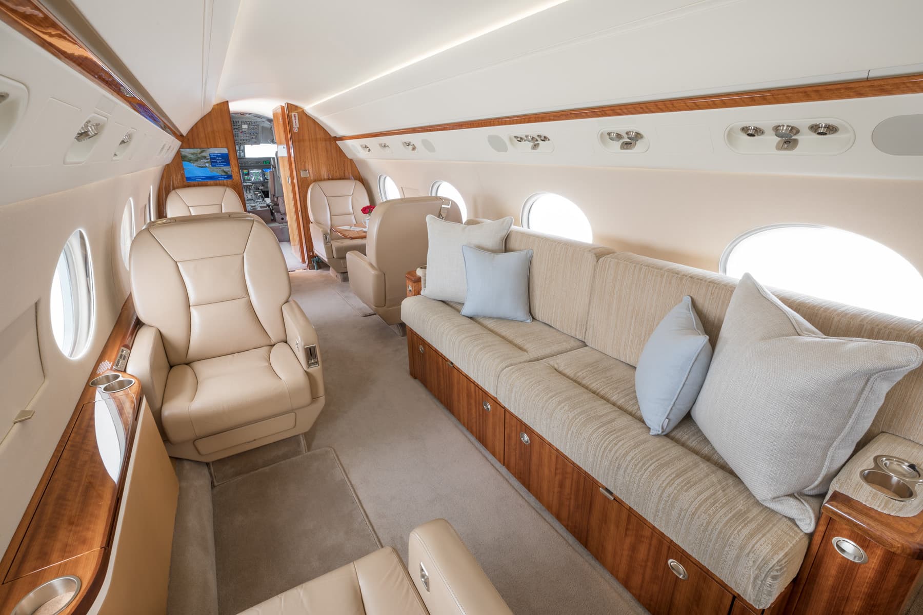 Gulfstream G450 N236KR