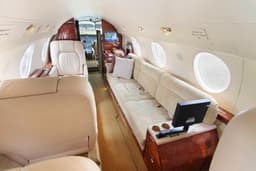 Falcon 20F N239CD
