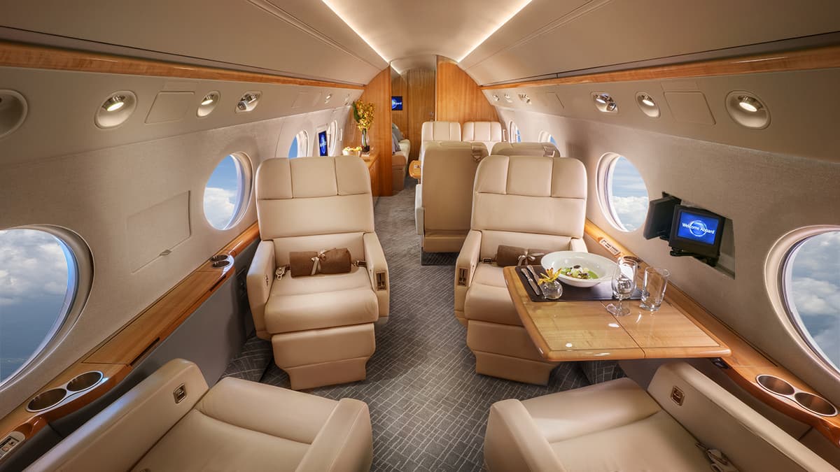 Gulfstream G550 N242GM