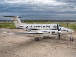 Beechcraft King Air 350iER N242MA
