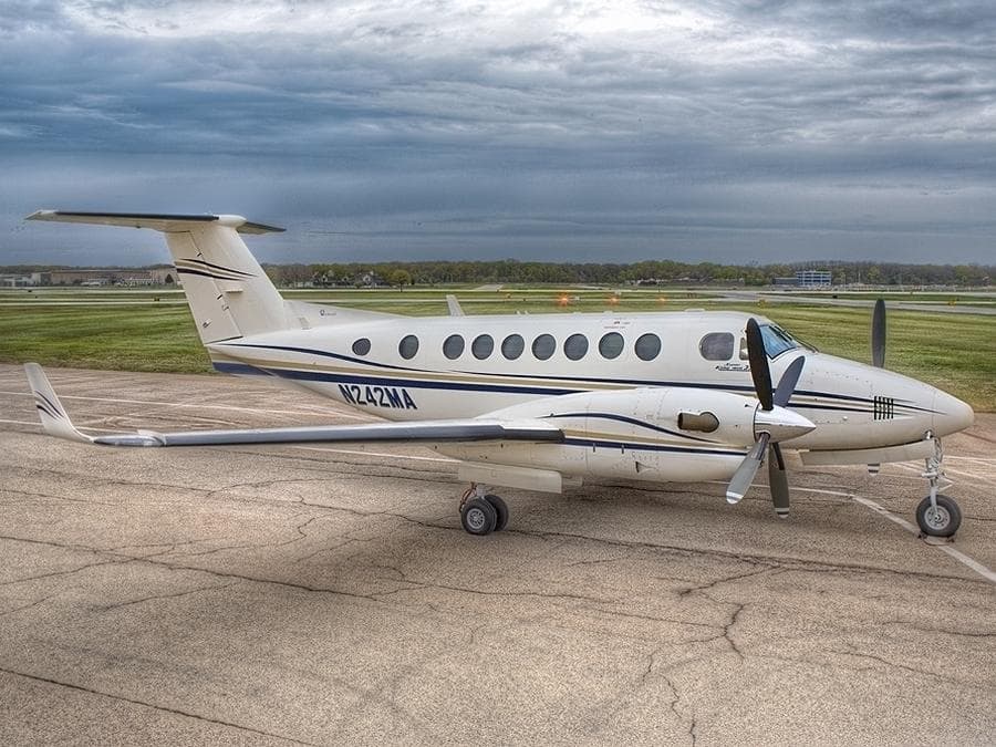 Beechcraft King Air 350iER N242MA