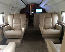 Challenger 604 N243BA