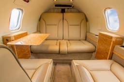 Learjet 35 N244RG