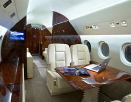 Falcon 900B N24FJ