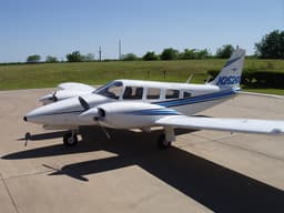Piper PA-34-200T Seneca II N2526Q