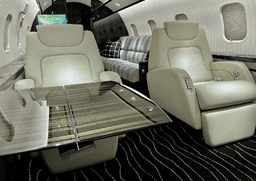 Challenger 300 N253XS