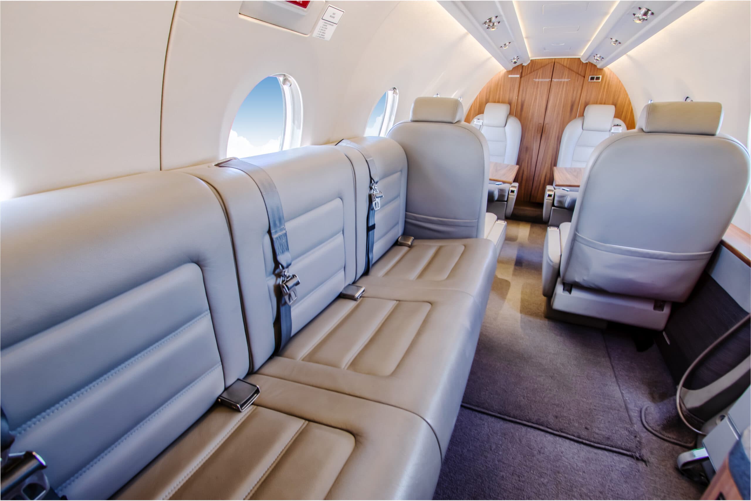Hawker 400XP N257EB