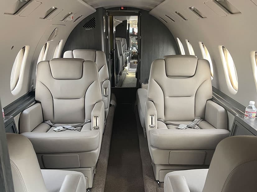 Hawker 800 N257PL