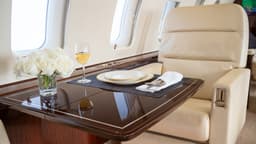 Challenger 604 N267DW