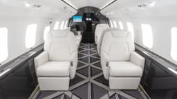 Challenger 605 N26JE