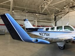 Beechcraft 58 Baron N275V