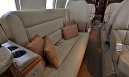 Learjet 60 N276BG
