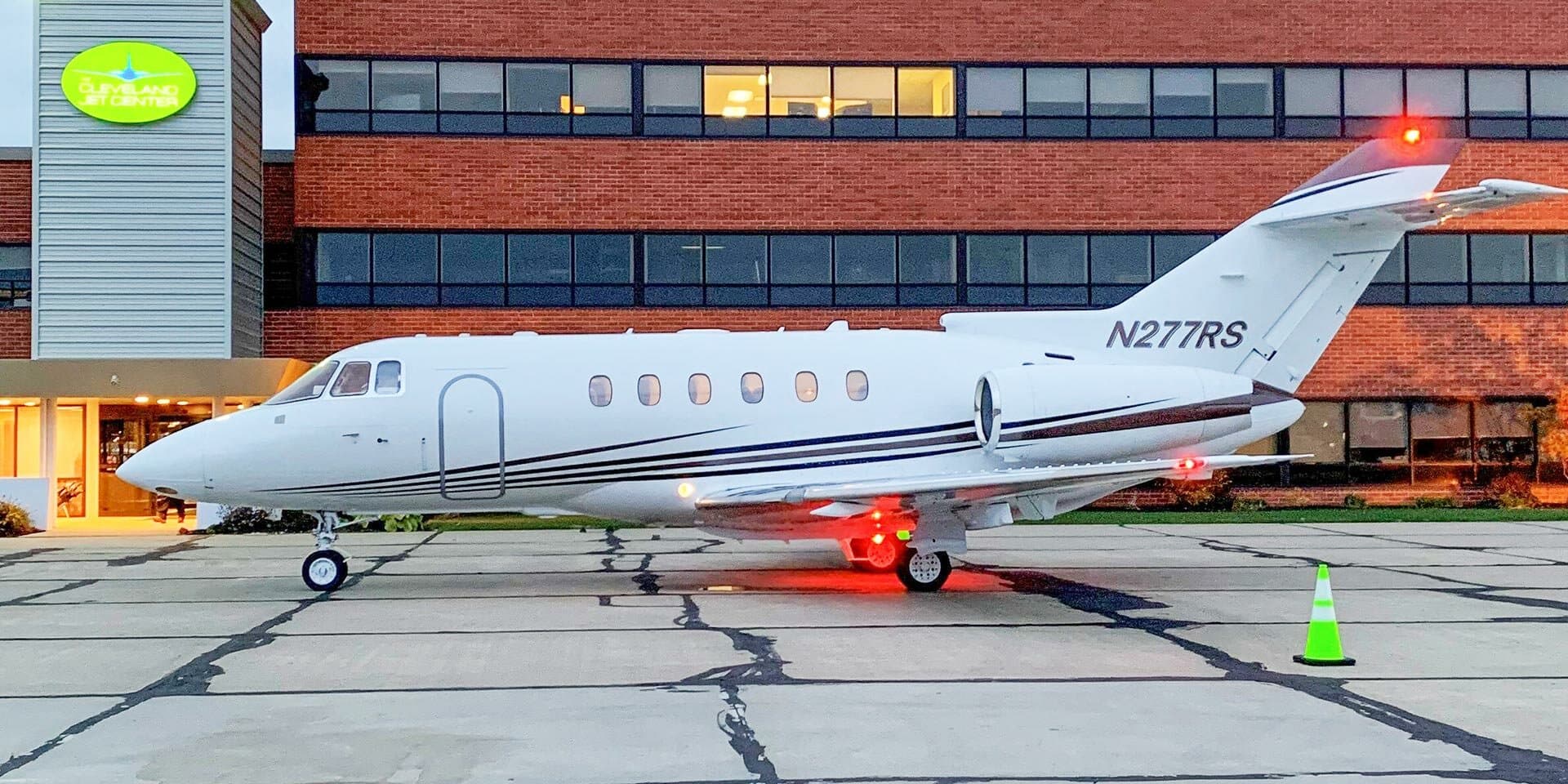 Hawker 800XP N277RS